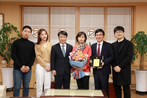 전남대, ‘온가족 동문’이 대학 발전기금 3천만원 기부