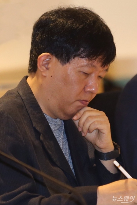 카풀 셀프개혁 부담에 혁신성장본부장 사퇴한 이재웅