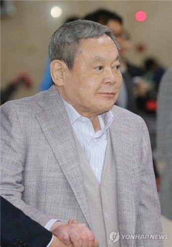이건희 회장, 77번째 생일 병상서 맞는다