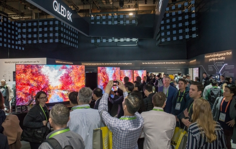 ‘QLED 8K’부터 ‘보행보조로봇’까지···삼성 전시관 이모저모