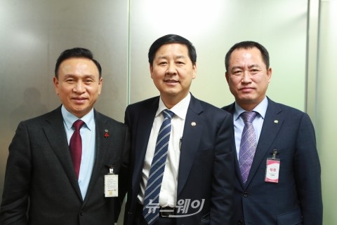 구본영 천안시장, ‘중부권 동서횡단철도 건설사업’ 관련 기재부차관 면담