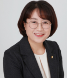 추혜선 전 의원, 피감기관이었던 LG유플러스행 논란