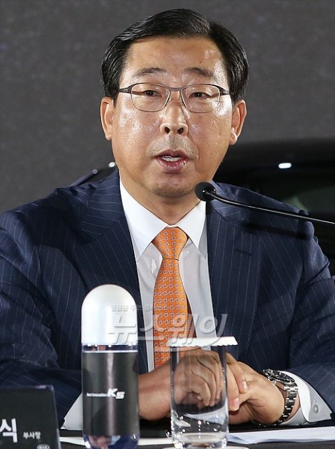 박한우 기아차 사장 “현대차와 디자인 공유 안해”