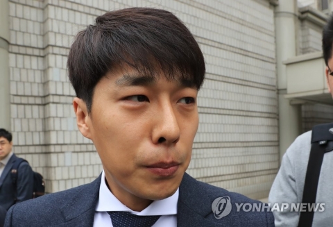 김동성, ‘청부살인 여교사’ 내연남으로 지목받아