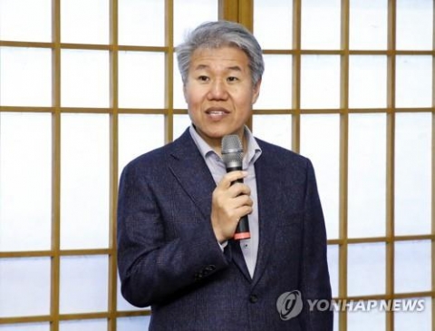 김수현 청와대 정책실장 “서민에게 집값 여전히 너무 높아···안정책 지속 추진”