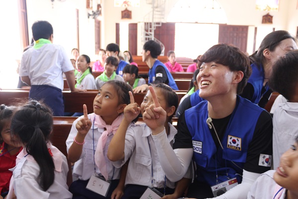 대구가톨릭대, 베트남에서 봉사활동 실시 기사의 사진