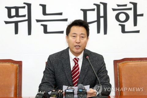 오세훈 “황교안 ‘태블릿PC 조작설’ 편승···지도자 결격사유”