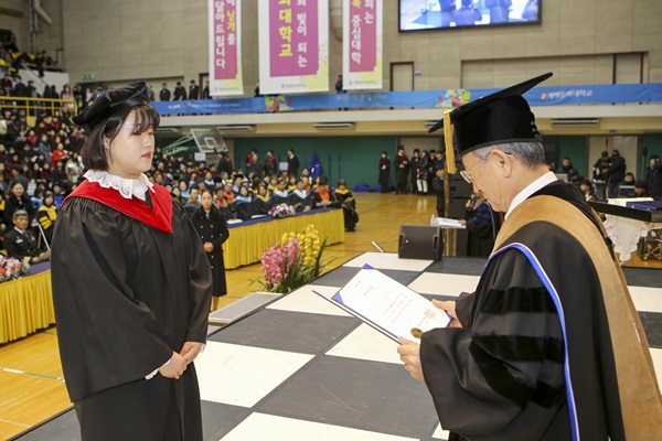 최우수상을 수상한 유설화 학생(사진제공=계명문화대)