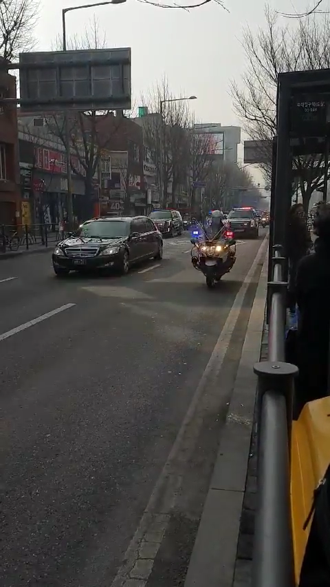 인도 모디 총리, ‘청와대’ 이동행렬