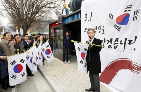 전주시, ‘3.1운동 100주년 기념 승강장 제막식’ 개최