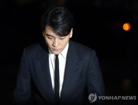오는 25일 입대 앞둬 입건된 승리···현행 병역법 적용되나