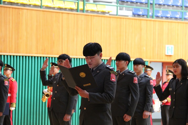 영남이공대 부사관과, 승급 및 제복 착용식 개최 기사의 사진