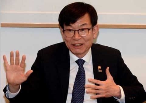 김상조 “경제민주화···보고서엔 성과, 현장에선 작동안하는 게 많아”