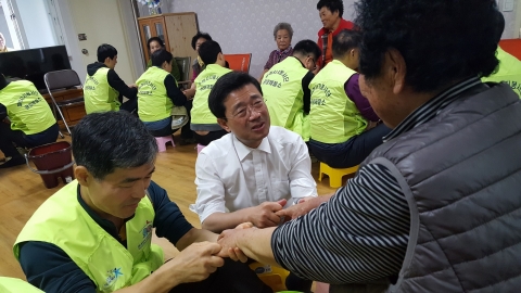 광양제철소 발 마사지 봉사단, 국회의원 표창 받아