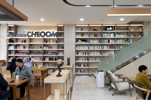 SK네트웍스, 카페 ‘채움’ 독서 문화 확산 지원
