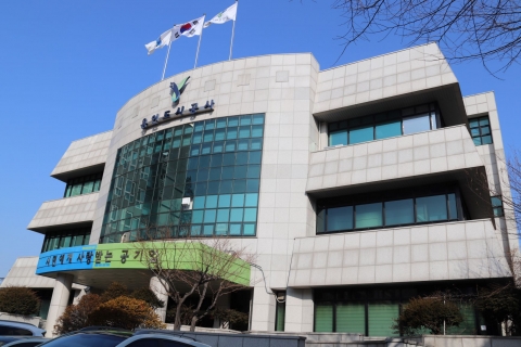용인도시공사 나눔봉사단, 복지시설에 200만원 상당 생필품 전달