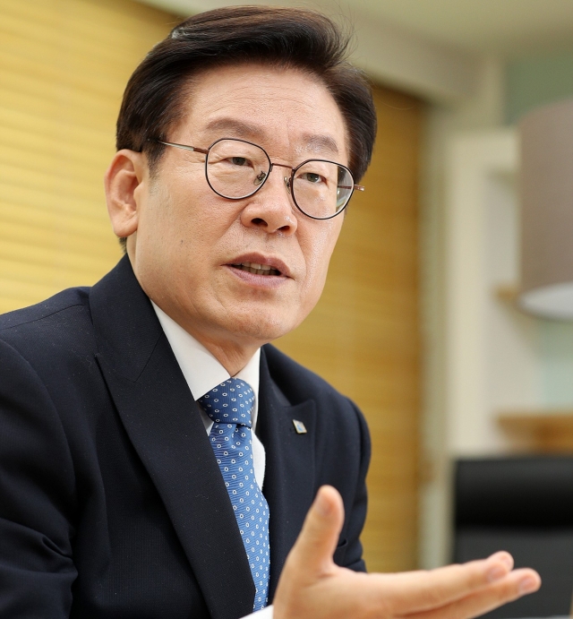 이재명 “한국인 정체성 지켜온 독립운동가, 강제이주 한인동포 후손께 감사”