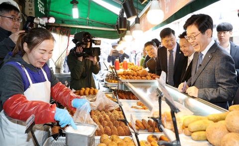 이재명 “경기지역화폐 6% 할인, 골목가게와 살림에 도움”