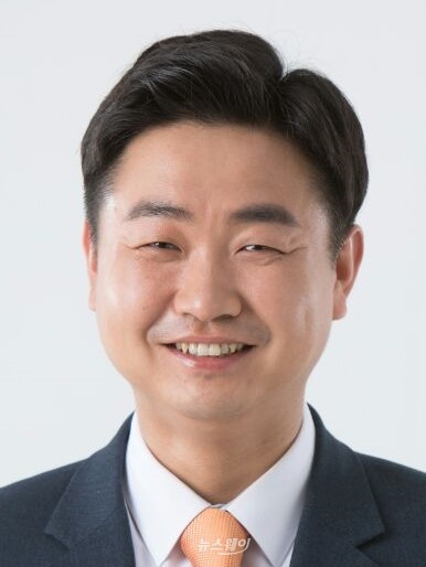 천안시의회, 김철환·안미희 의원 '충남의정봉사대상' 수상