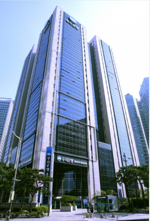 우리금융, 롯데카드 인수전 참여···MBK파트너스와 컨소시엄