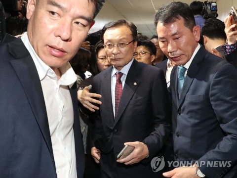 與野, 오전 의원총회 열어 재정비···강대강 대치 이어갈까