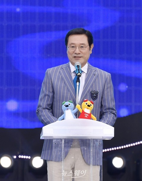 이용섭 시장, ’2019광주세계수영선수권대회 성공기원 콘서트’ 참석
