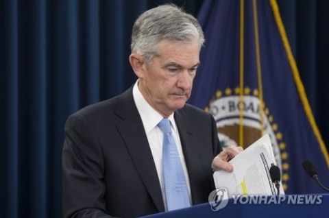 파월 의장 &quot;3월 금리인하 가능성 높지않아···더 지켜봐야&quot;