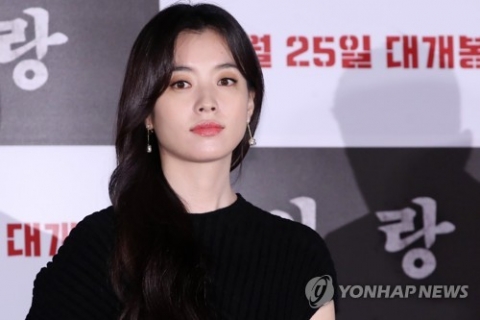 한효주 측 “‘그알” 버닝썬 여배우 아니다···허위 사실 강경 대응”