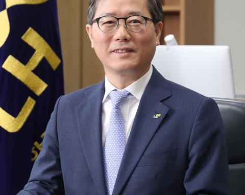 변창흠 새 국토 장관에 관가에선 “나아지길” vs “그 나물에 그밥”