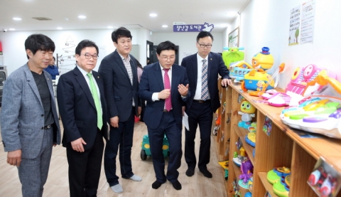 인천시의회, 건강가정지원센터 등 돌봄사업 현장 방문