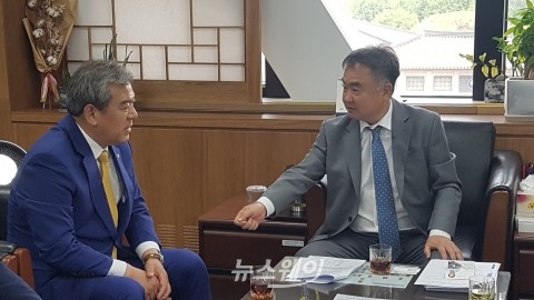 유근기 곡성군수, ’지역균형발전사업 유치’ 총력