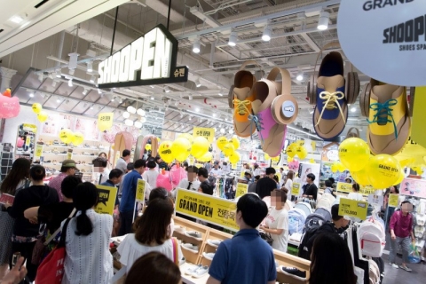 ‘론칭 6주년’ 슈펜, 슈즈 SPA 전략 적중···누적 판매량 3300만족