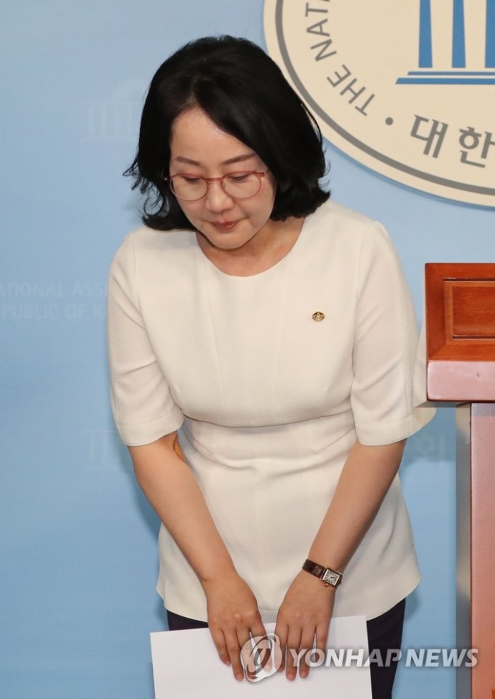 한국당 김현아 “한센병 환우들과 가족들께 사과···부적절한 비유” / 사진=연합뉴스