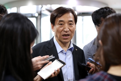 이주열 한은 총재 “화폐단위 변경 검토도 추진도 없다”