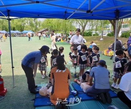 천안동남소방서, ’콩깍지 나눔 축제’ 소방안전교육 실시