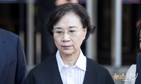 한진가 이명희, 정석기업 고문 맡았다···삼남매 조력자로 등장