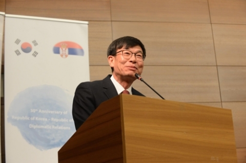 정책실장·경제수석 바꾼 文···경제 위해 파격 택했다