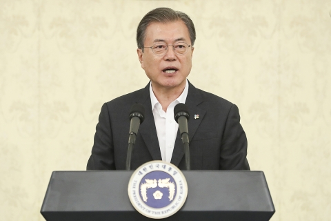 문 대통령 평가, 긍정 46.7％ 기록···부정 48.3％