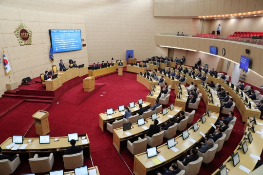 개원 1년 제11대 전남도의회 “도민의 행복 지수 높이는데 전력 쏟았다” 기사의 사진