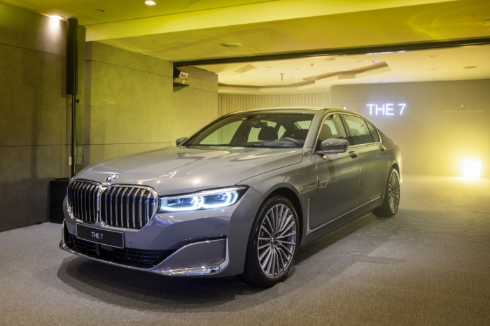 BMW 코리아는 26일 서울 광진구 워커힐 호텔 ‘애스톤 하우스’에서 플래그십 럭셔리 세단 뉴 7시리지를 출시했다. 사진=BMW 코리아 제공