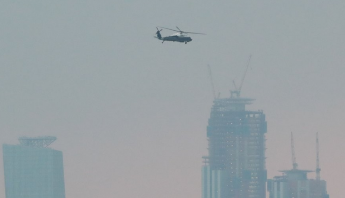 서울 상공을 날고 있는 미국 대통령 전용헬기 마린원. 사진=연합뉴스 제공