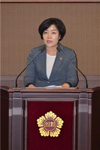 28일 서울시의회 교통위원회 이은주 의원이 제287회 정례회 제5차 본회의에서 5분 자유발언을 통해 서울교통공사의 신뢰회복을 제언했다.