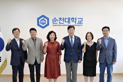 순천대 주요 보직교수들, 발전기금 5천만 원 약정