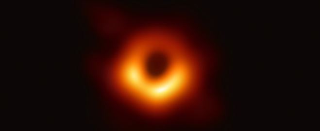 세계 과학사 최초 실제 블랙홀 관측 모습. 사진=사건의 지평선 망원경(EHT) 프로젝트팀 제공
