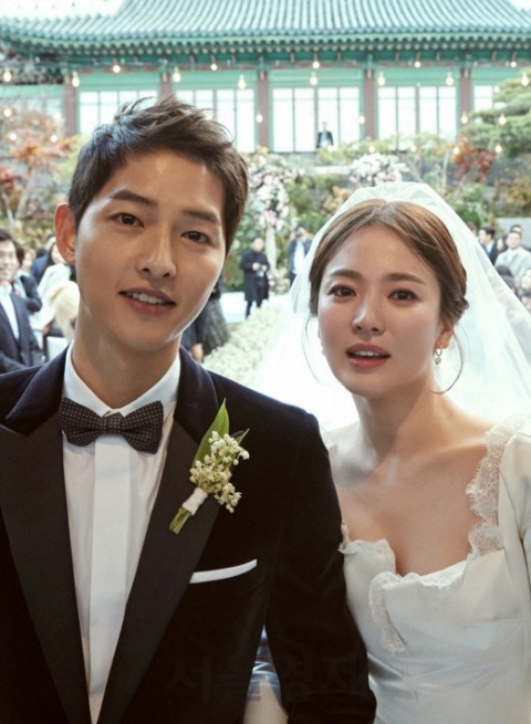 송중기-송혜교 이혼 성립···“위자료-재산분할 없이 조정 마무리”
