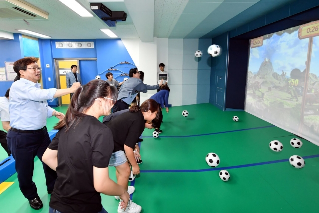 수원시, 영화초교에 ‘가상현실(VR) 스포츠 공간’ 조성