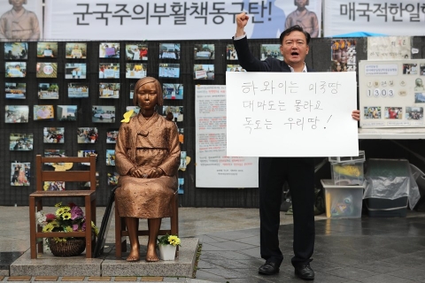 민경욱 “문 대통령, 그대야말로 친일파 아닌가”