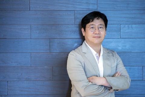 창립 멤버 최인혁, 네이버 관련 모든 직책서 물러나