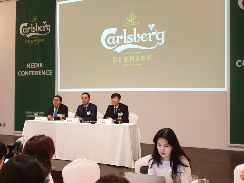 성장세 꺾인 양주황제 골든블루···맥주 ‘칼스버그’로 돌파구 찾는다(종합)