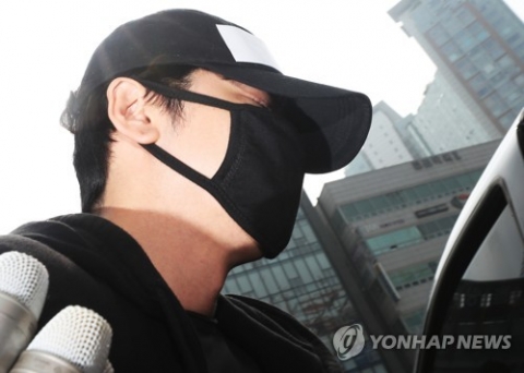 강지환, 징역 2년6개월·집행유예 3년···“평생 참회하라”